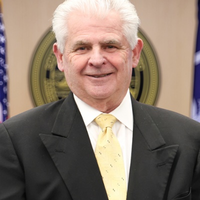 Mr. Ken Richardson